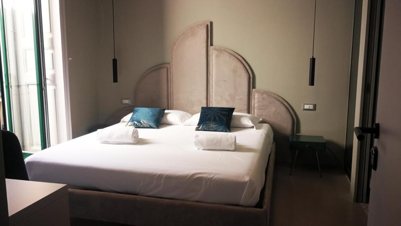 ساليرنو Luciani 33 Luxury Rooms المظهر الخارجي الصورة
